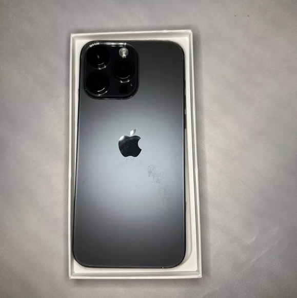 Iphone 15 pro max - Picture 2 of 4